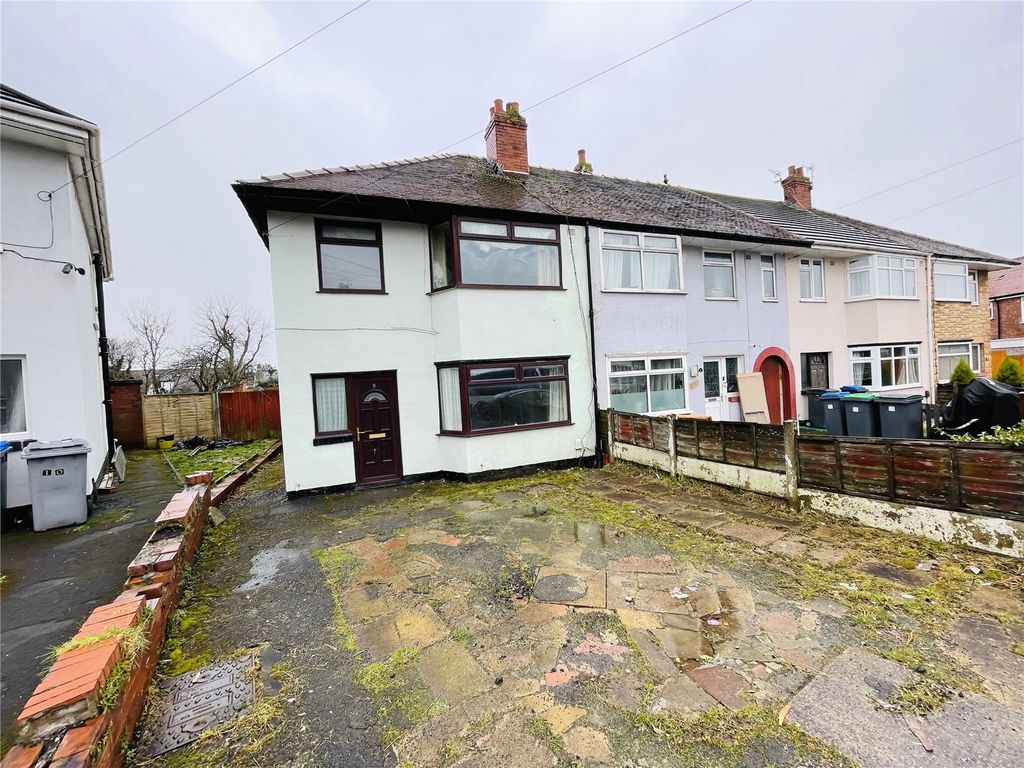 3 bed end terrace house for sale in Canada Crescent, Blackpool