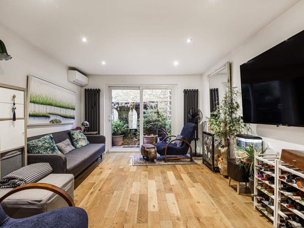 3 bed terraced house for sale in Stevenage Road, London SW6 Zoopla