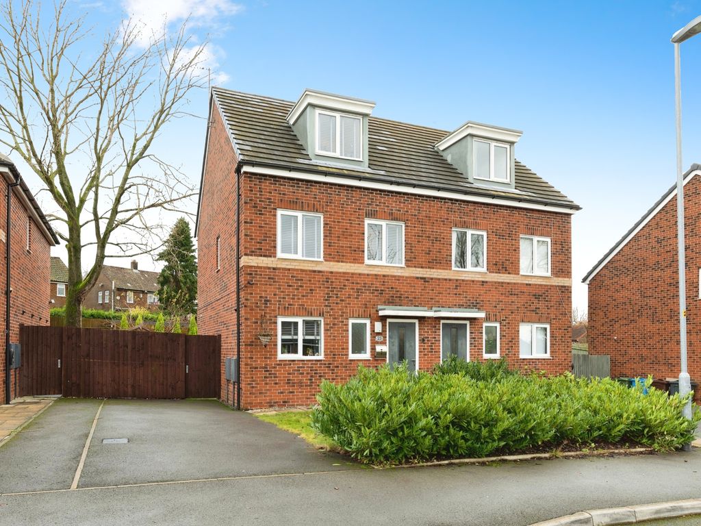 3 bed semidetached house for sale in Greenhurst Crescent, Oldham OL8