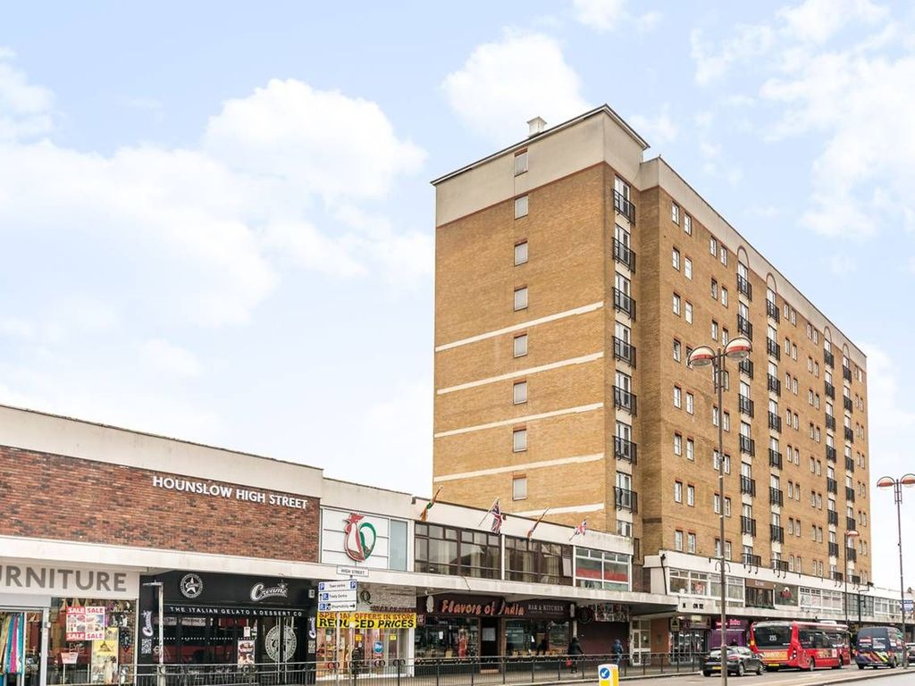 2 bed flat for sale in High Street, Hounslow TW3, £230,000 Zoopla