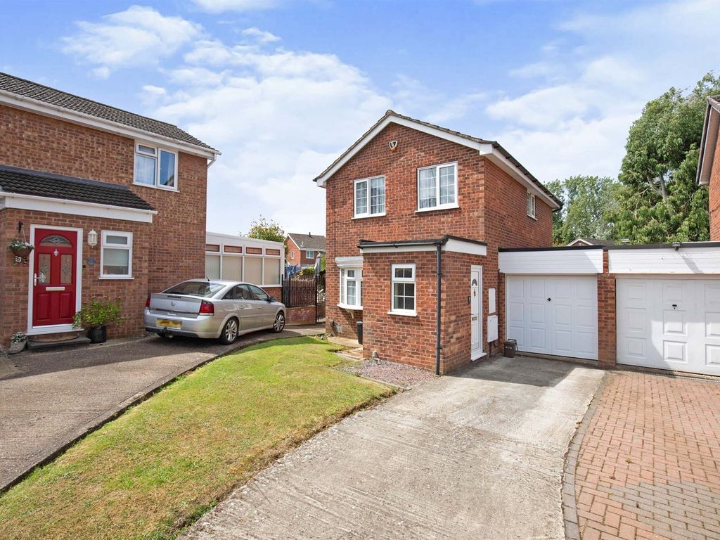 3 bed linkdetached house for sale in Glade Close, Little Billing, Northampton NN3 Zoopla