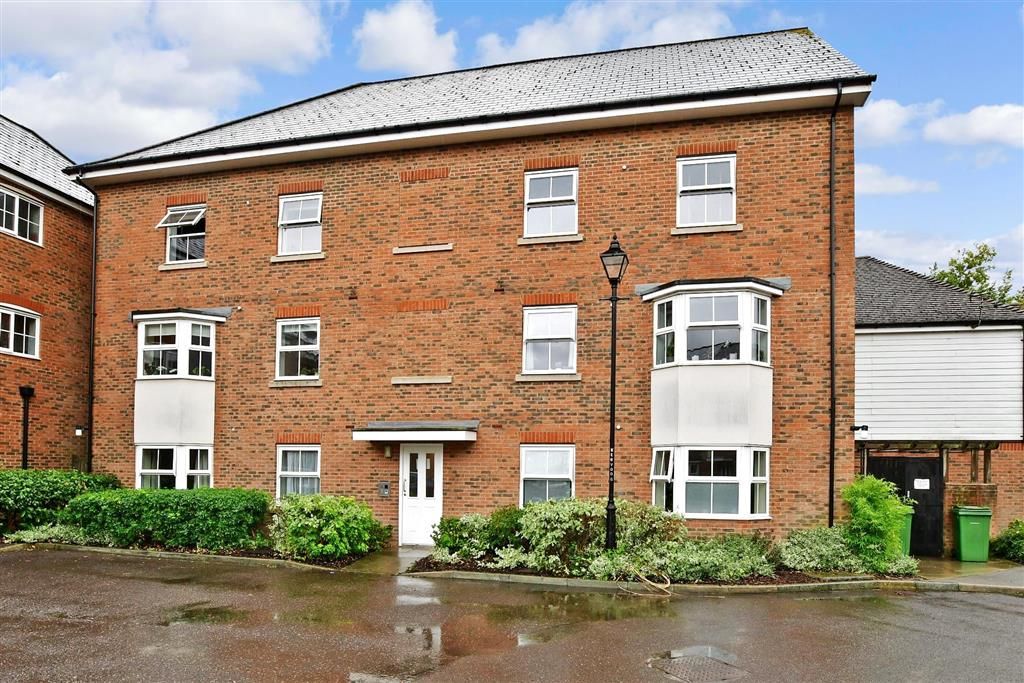 1 bed flat for sale in Edelin Road, Maidstone, Kent ME14 Zoopla