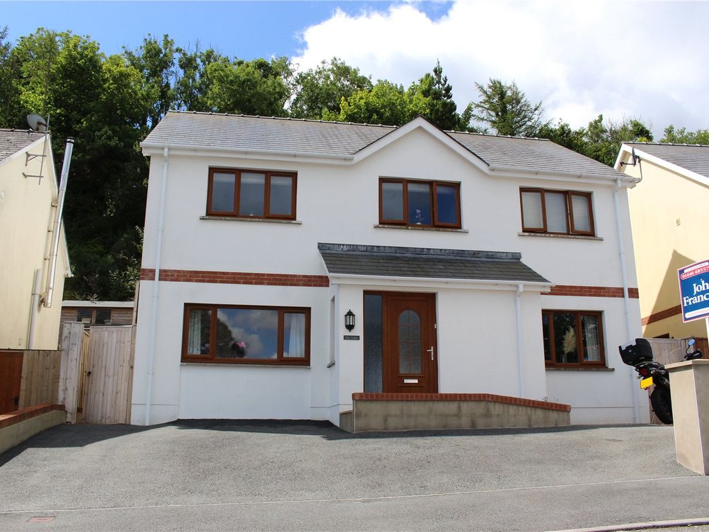 4 bed detached house for sale in ., Llanreath, Pembroke, Pembrokeshire