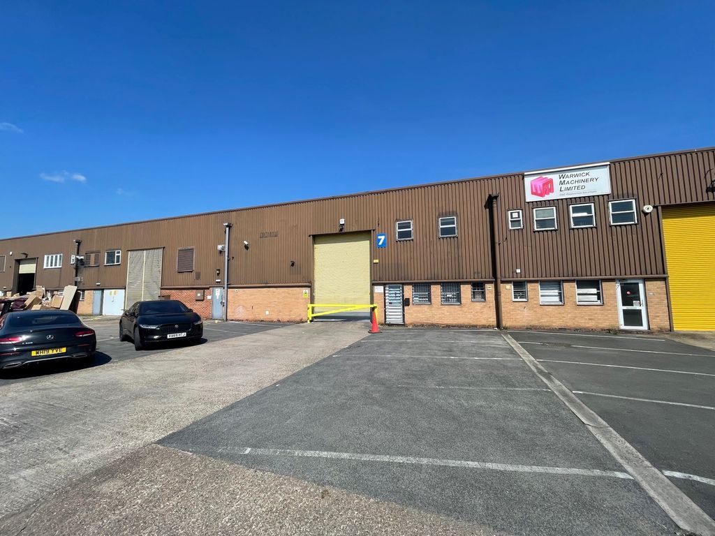 Industrial to let in Unit 7, Budbrooke Road Industrial Estate, Warwick