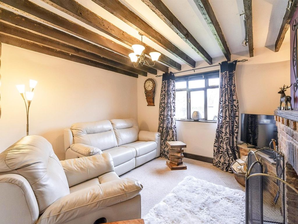 2 bed semidetached house for sale in High Road, Manthorpe, Grantham