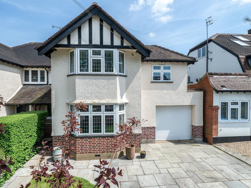 Property for sale in Woodland Drive, St.Albans AL4, £1,450,000 Zoopla