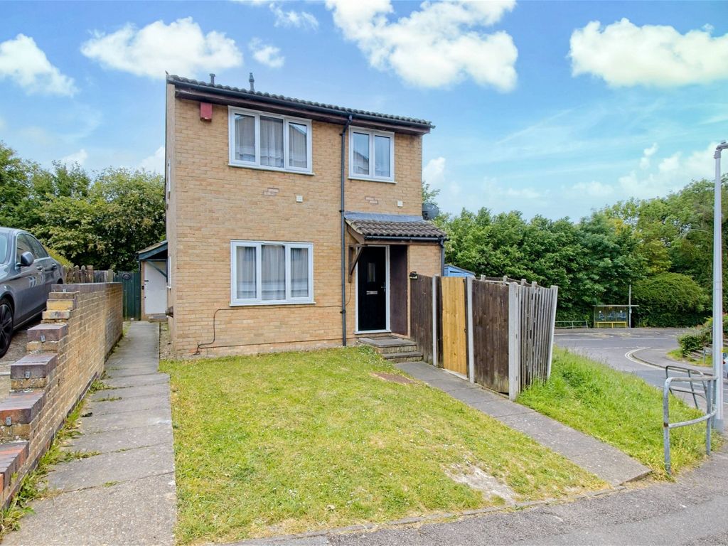 2 bed semidetached house for sale in Illustrious Close, Chatham ME5