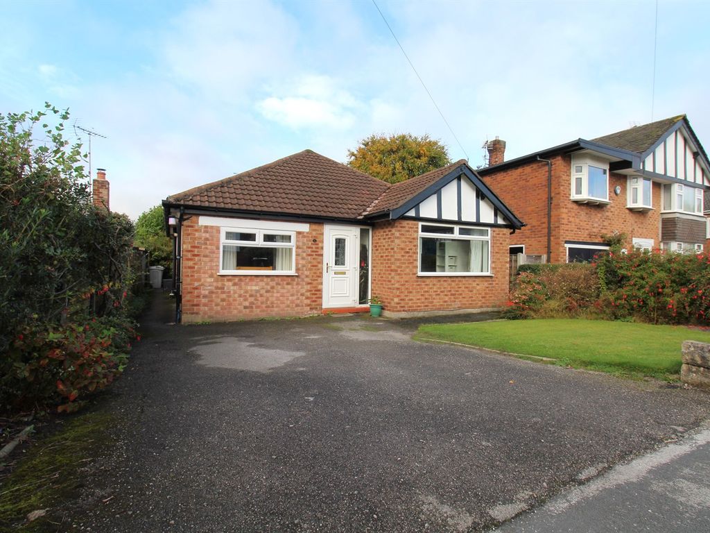 3 bed detached bungalow for sale in St. Johns Road, Wilmslow SK9, £