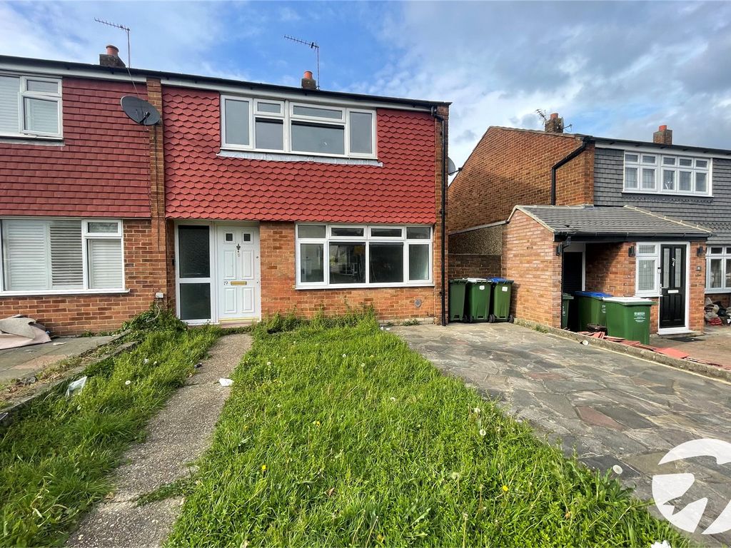 3 bed end terrace house for sale in Berwick Road, Welling, Kent DA16, £