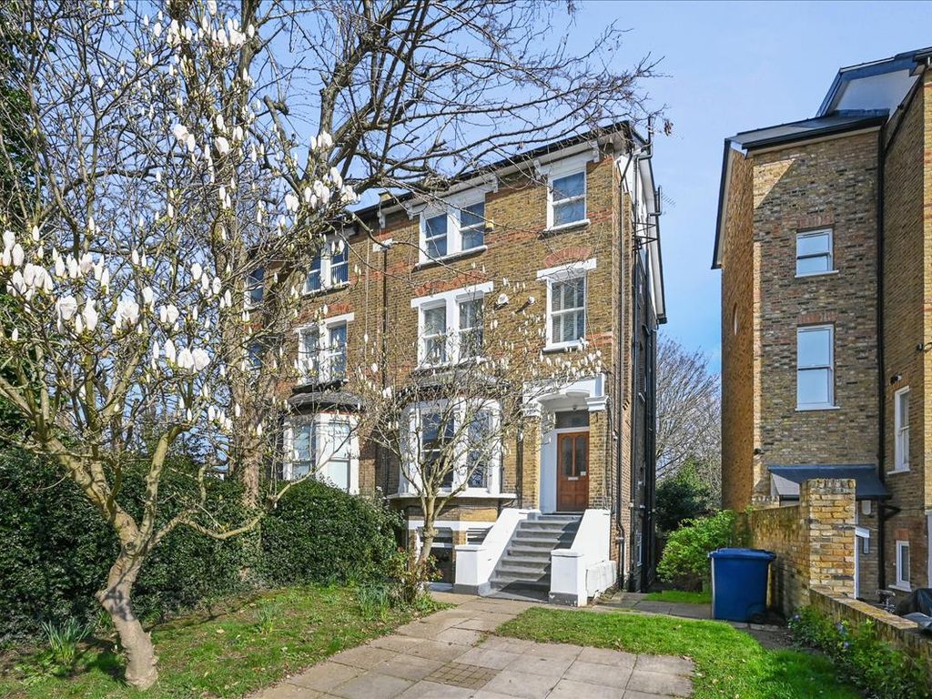 2 bed flat for sale in Grange Park, Ealing, London W5, £599,950 Zoopla