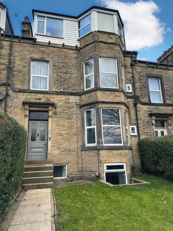 1 bed flat to rent in Free School Lane, Halifax HX1, £395 pcm Zoopla