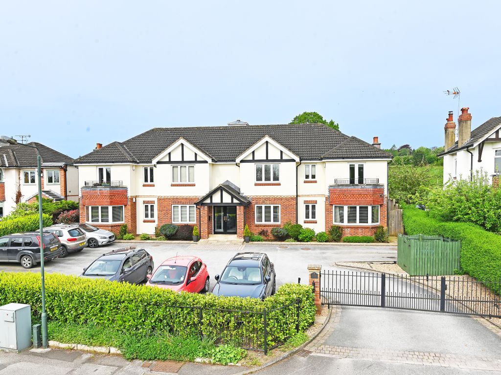 3 bed flat for sale in Harrogate Road, Huby, Leeds LS17, £275,000 Zoopla