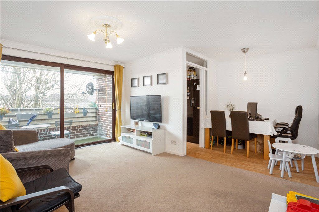 Flat 47, Pear Tree Court, 57 Churchfields E18