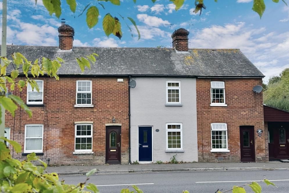 2 bed terraced house for sale in Christchurch Road, Ringwood BH24, £294,000 Zoopla