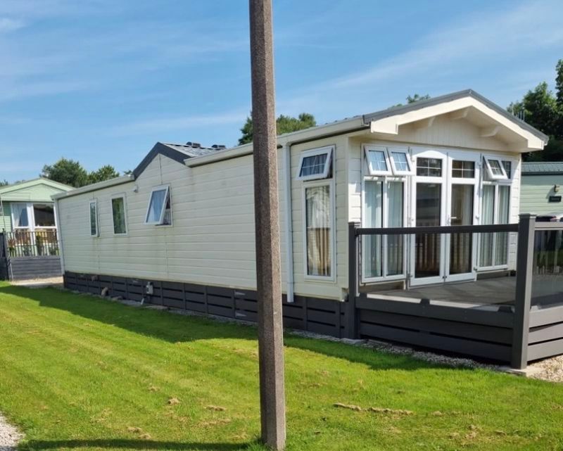 2 bed mobile/park home for sale in Meadow View Leisure Park, Intack