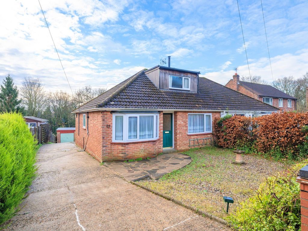 4 bed semidetached house for sale in Eastern Road, Thorpe St. Andrew