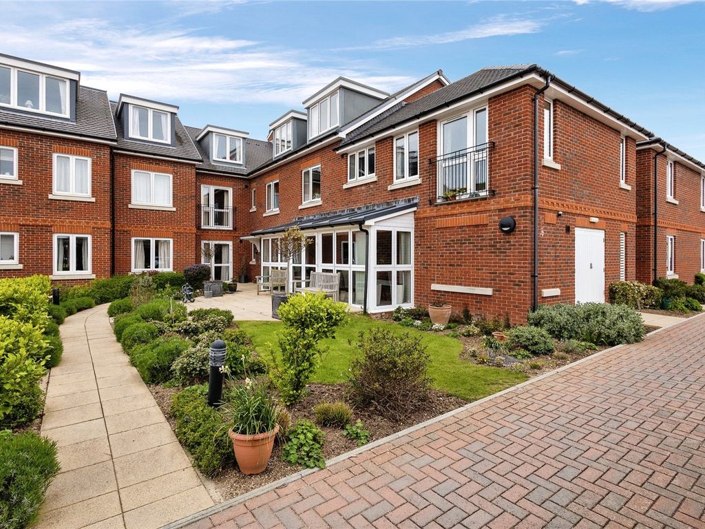 1 bed flat for sale in Stocks Lane, East Wittering, Chichester, West