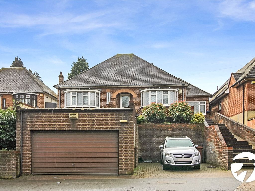 2 bed bungalow for sale in Capstone Road, Chatham, Kent ME5 Zoopla