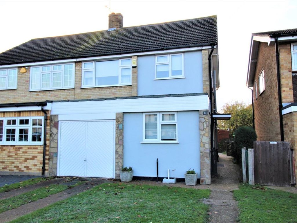 3 bed terraced house to rent in Harvey, Grays RM16 Zoopla