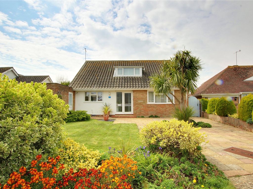 3 bed bungalow for sale in Herm Road, Ferring, Worthing, West Sussex