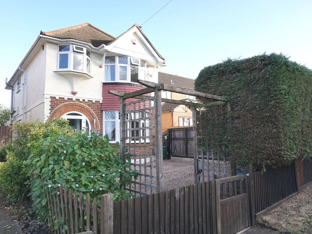 4 bed detached house for sale in Church Lane, Chessington, Surrey. KT9