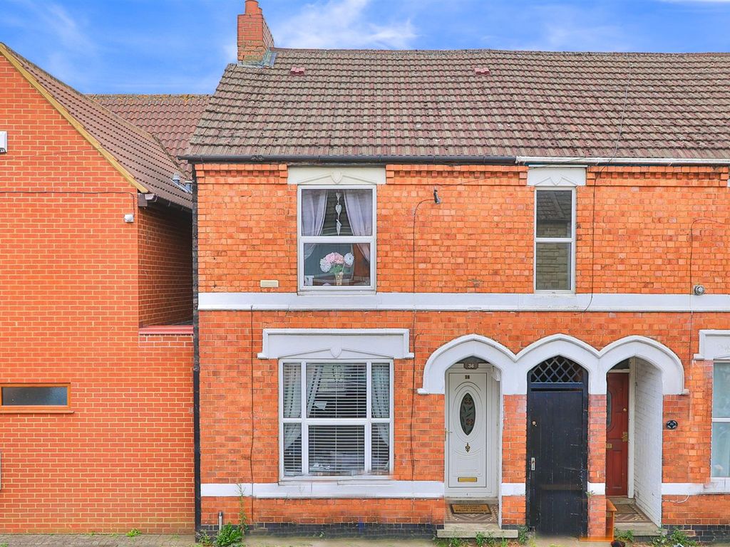 2 bed terraced house for sale in Cornwall Road, Kettering NN16 Zoopla