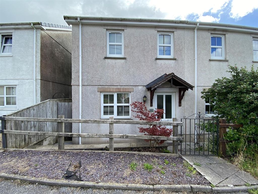 2 bed semidetached house for sale in LlygadYFfynnon, Five Roads
