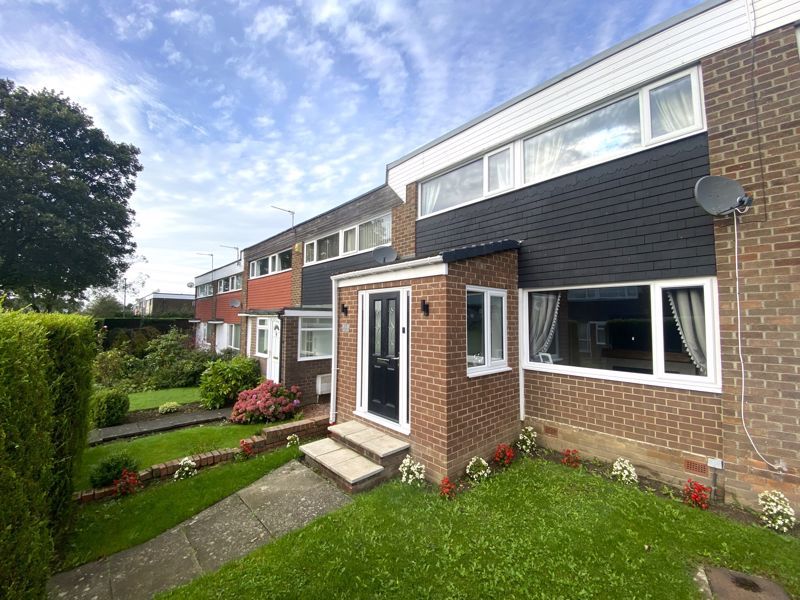 3 bed terraced house for sale in Clifton Walk, Chapel Park, Newcastle