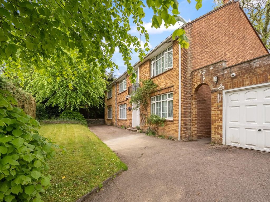 5 bed detached house for sale in Woodlands Road, Bickley, Bromley BR1