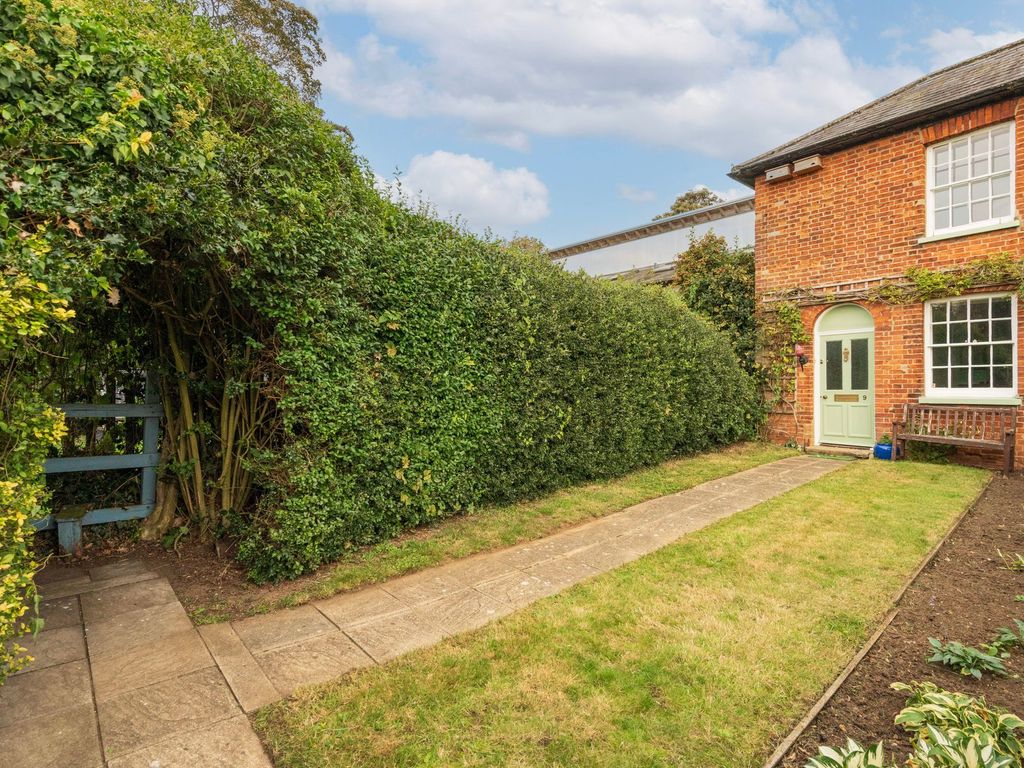 2 bed terraced house for sale in Constitution Hill, Fakenham NR21, £190,000 Zoopla