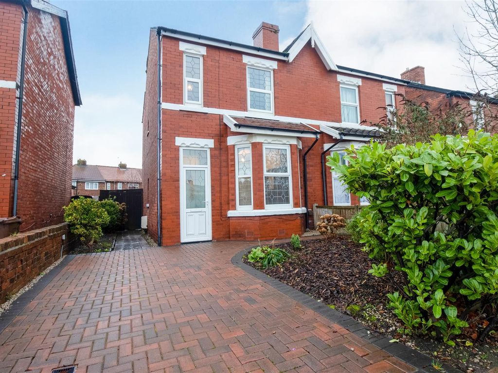 3 bed semidetached house for sale in Rufford Road, Southport PR9 Zoopla