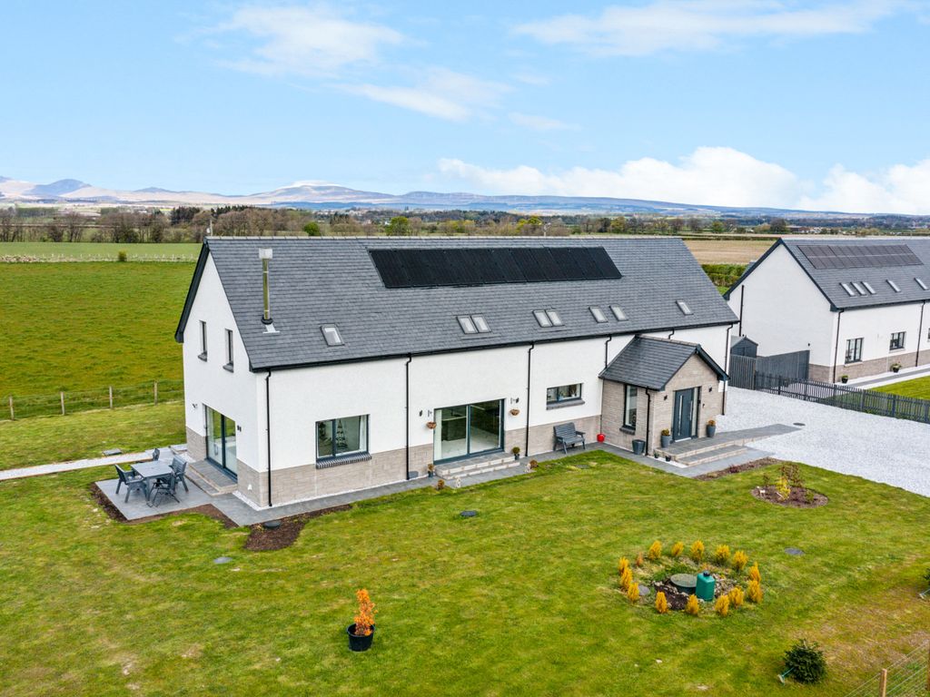 4 bed detached house for sale in Kippen, Stirling FK8, £650,000 Zoopla