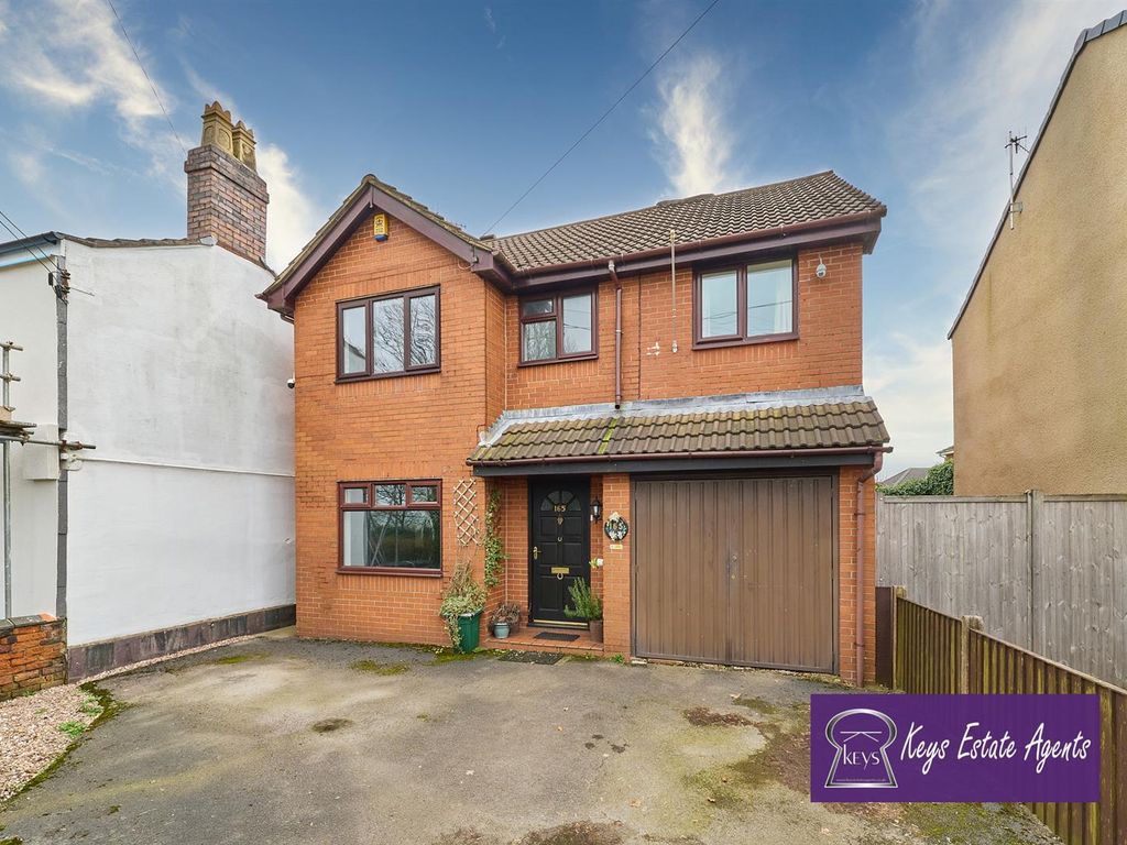 6 bed detached house for sale in Jamage Road, Talke Pits, StokeOnTrent ST7, £245,000 Zoopla