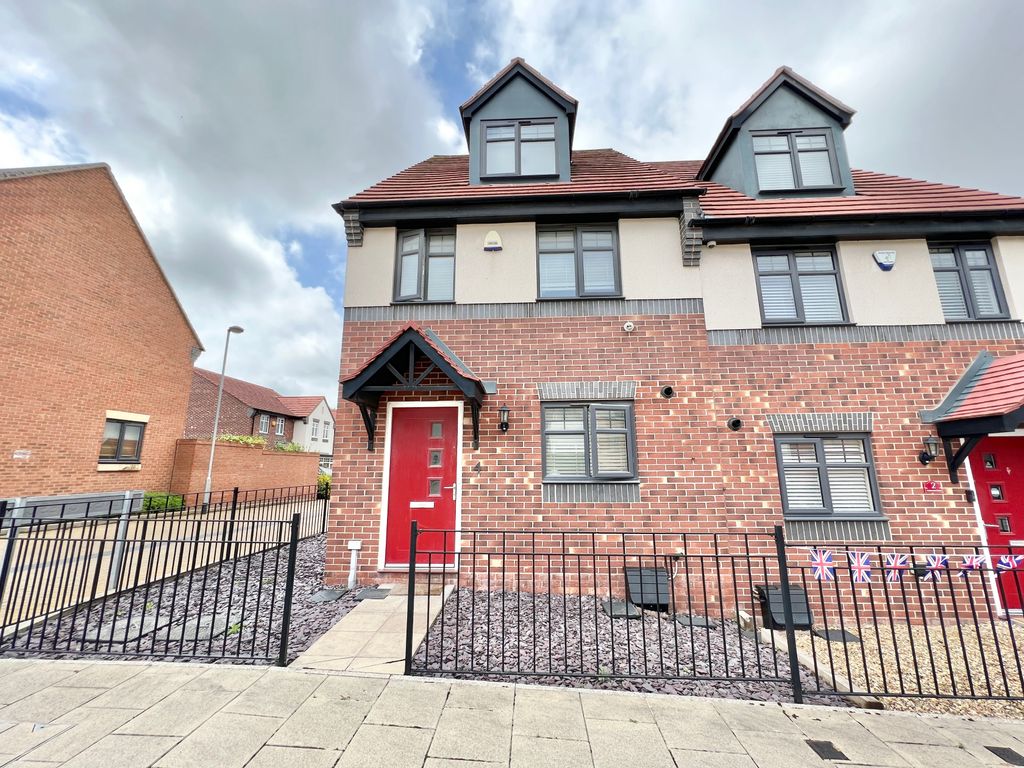 3 bed semidetached house for sale in Dutimoors Drive, Lawley, Telford
