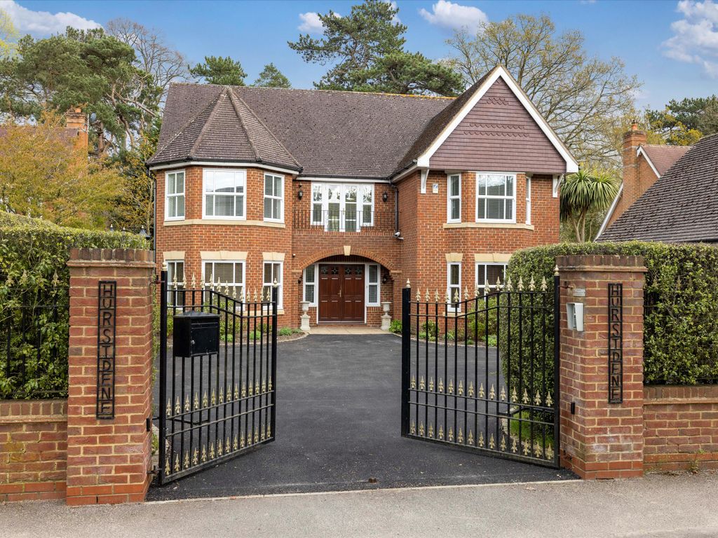 4 bed detached house for sale in Ridgemount Road, Ascot, Berkshire SL5