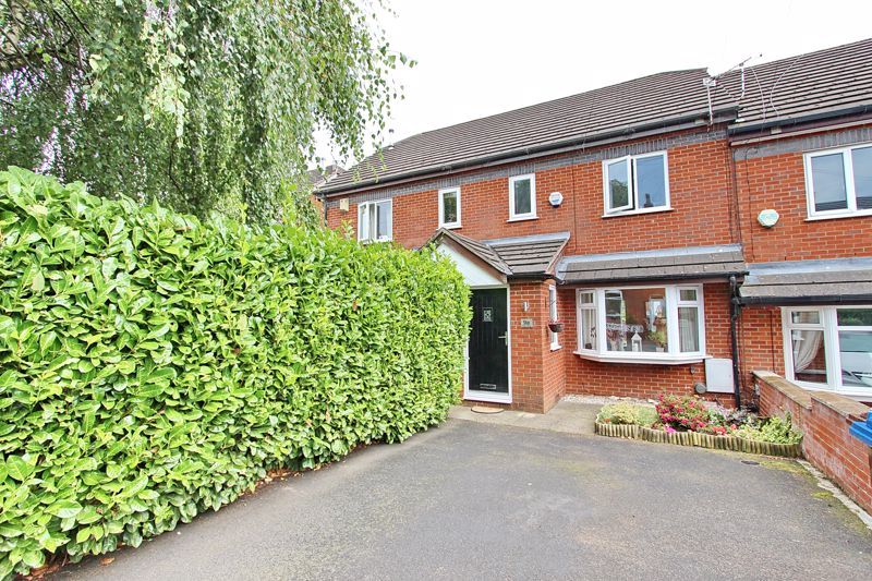 4 bed town house for sale in Heaton Street, Prestwich, Manchester M25