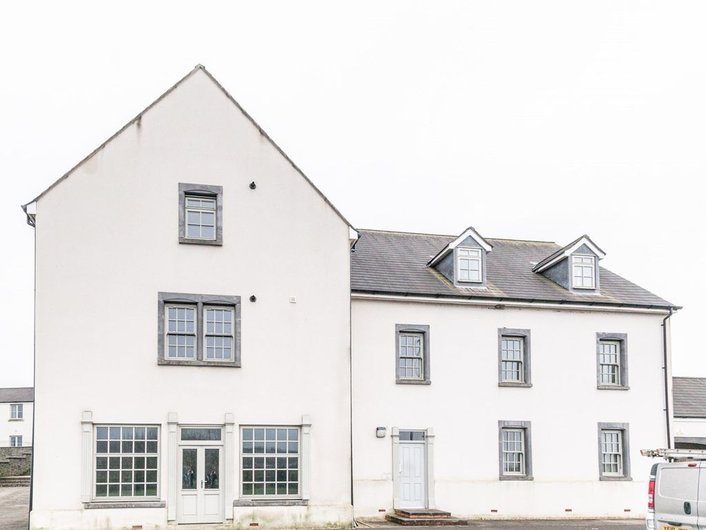 2 bed flat for sale in Ffordd Coed Darcy, Llandarcy, Neath SA10, £