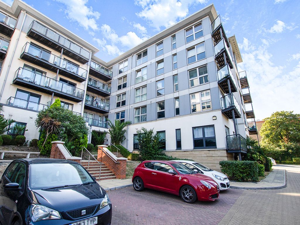 2 bed flat for sale in Mckenzie Court, Maidstone, Kent ME14 Zoopla