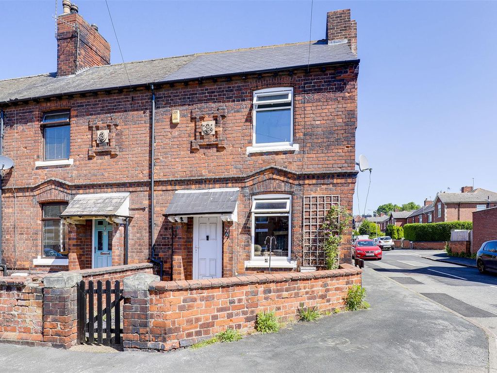 3 bed end terrace house to rent in Park Road, Bestwood Village