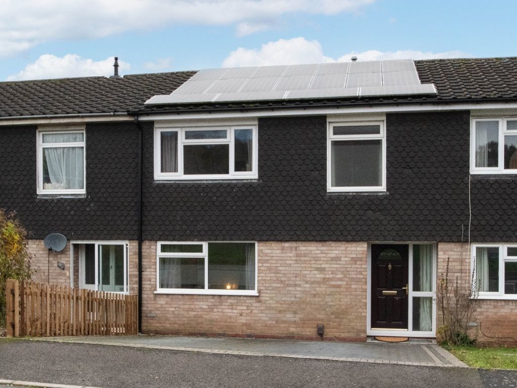 3 bed terraced house for sale in Lea Croft Road, Crabbs Cross, Redditch