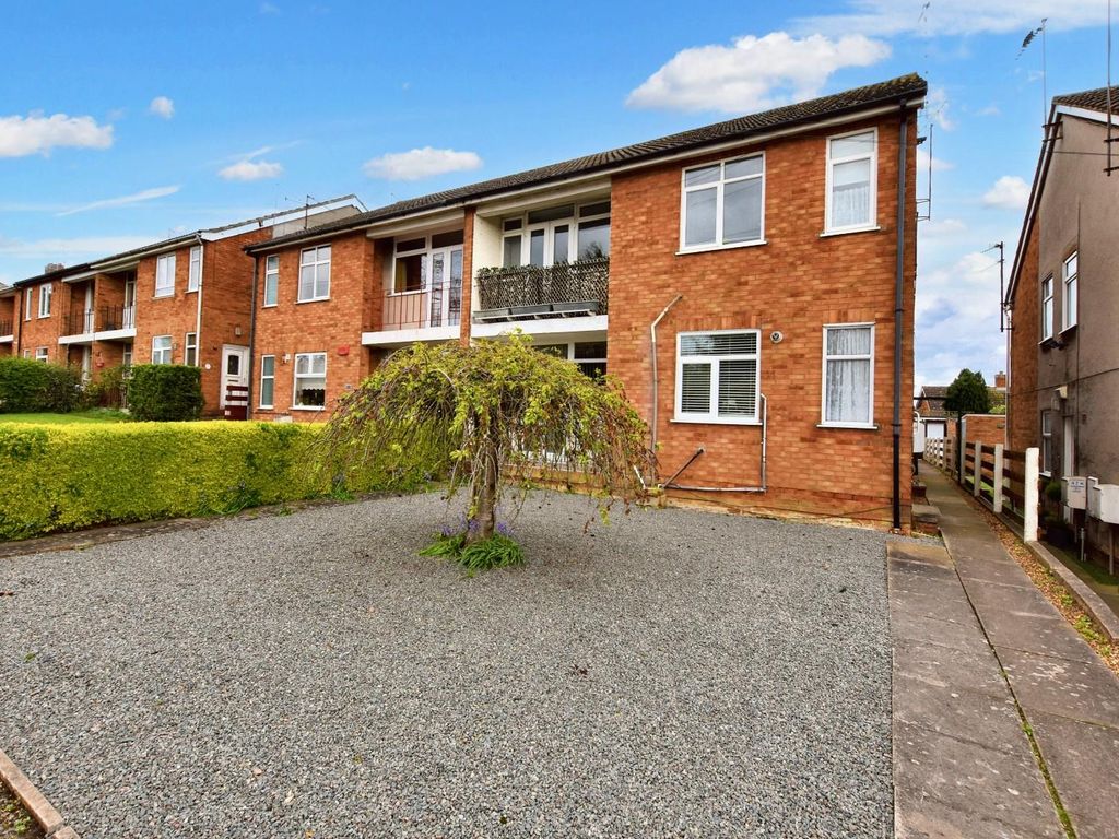 2 bed for sale in Kettering Road, Spinney Hill, Northampton