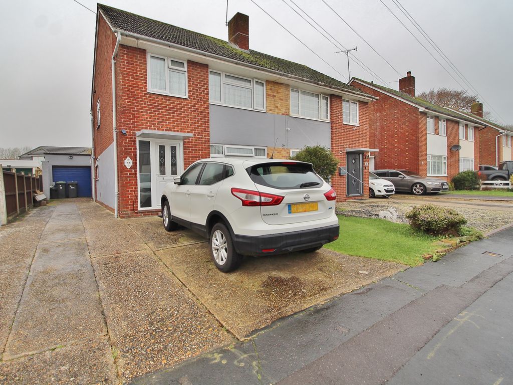 3 bed semidetached house for sale in Hillmead Gardens, Bedhampton