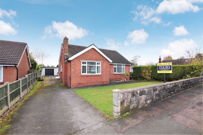 2 bed detached bungalow for sale in Gwyn Avenue, Knypersley, Biddulph