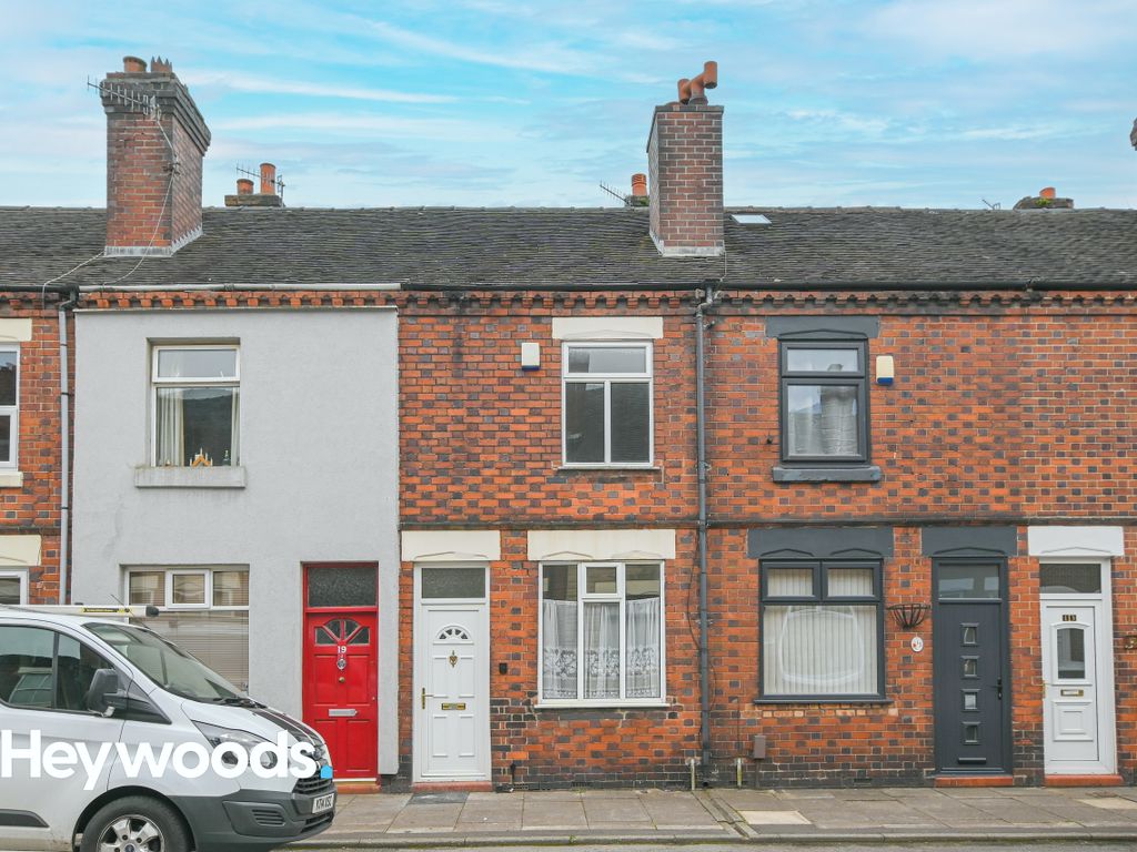 2 bed terraced house to rent in Alma Street, Fenton, StokeOnTrent ST4