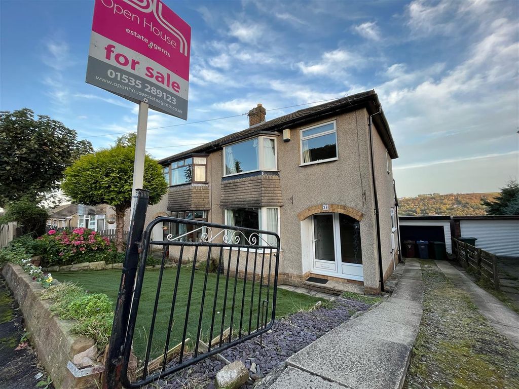 3 bed semidetached house for sale in Bronte Drive, Oakworth, Keighley