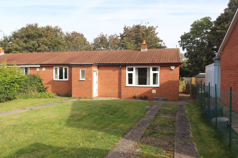 3 bed semidetached bungalow for sale in Ermin Park, Brockworth