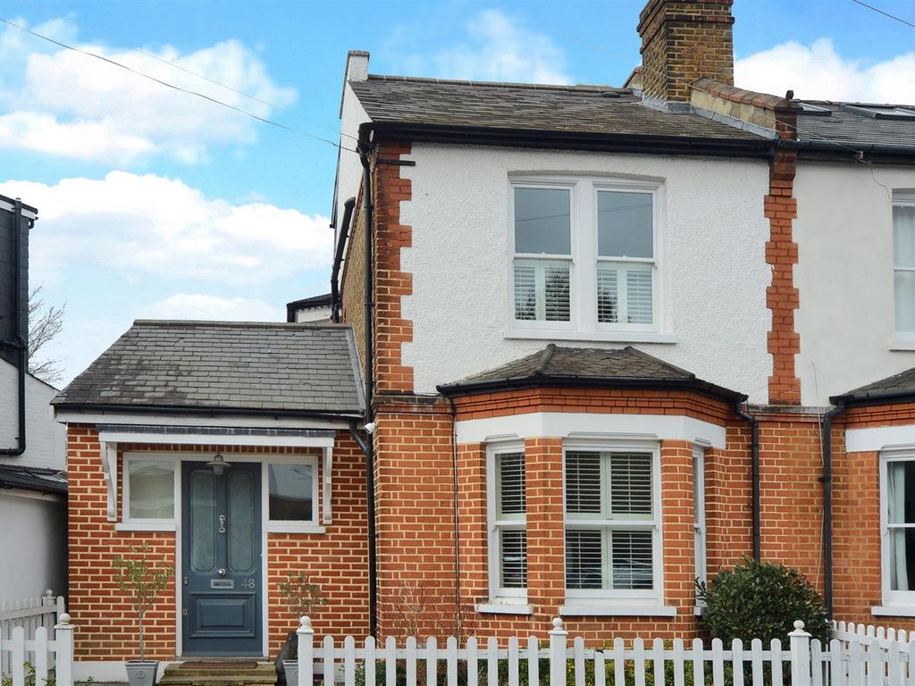 4 bed semidetached house for sale in Weston Park, Thames Ditton KT7