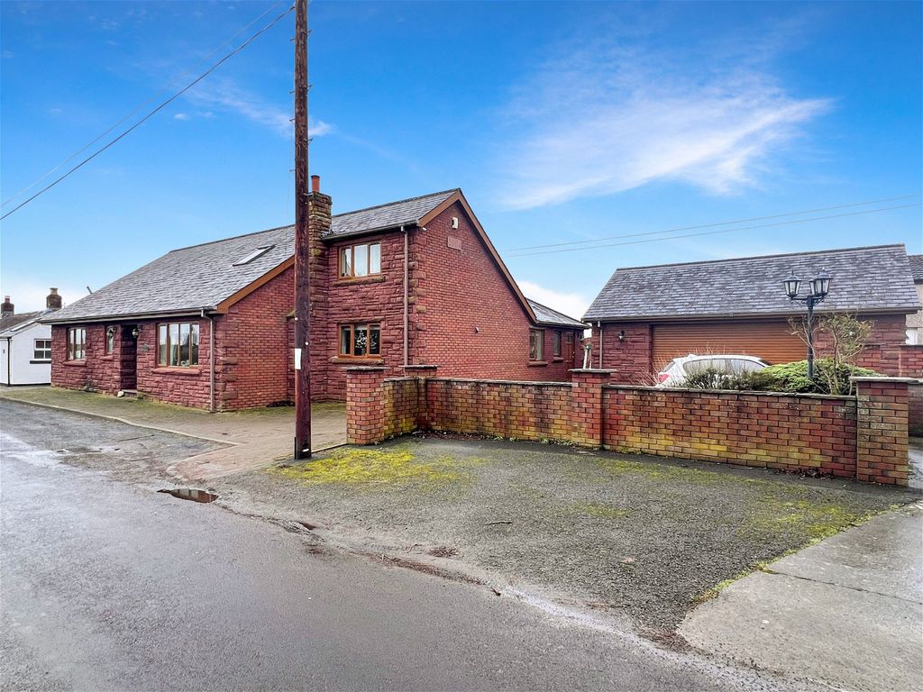 6 bed detached house for sale in Scaleby, Carlisle CA6, £499,000 Zoopla