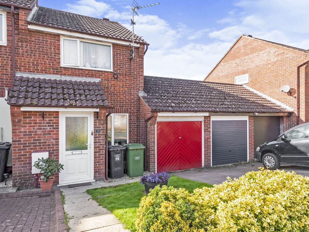 2 bed end terrace house for sale in Honeysuckle Close, RossOnWye HR9