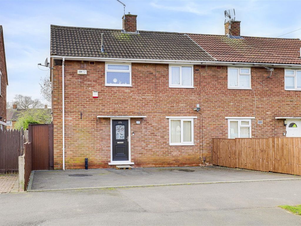 3 bed semidetached house for sale in Briar Gate, Long Eaton, Derbyshire NG10, £230,000 Zoopla